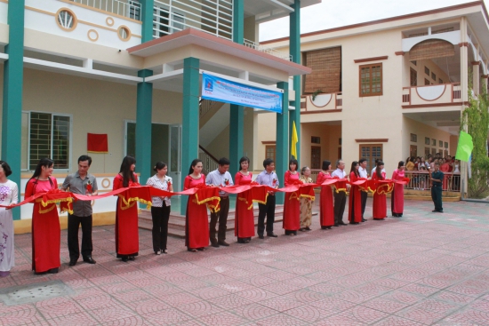 Xây dựng công trình Nhà chức năng và Sân vườn Trường mầm non Xã Đồng Thái