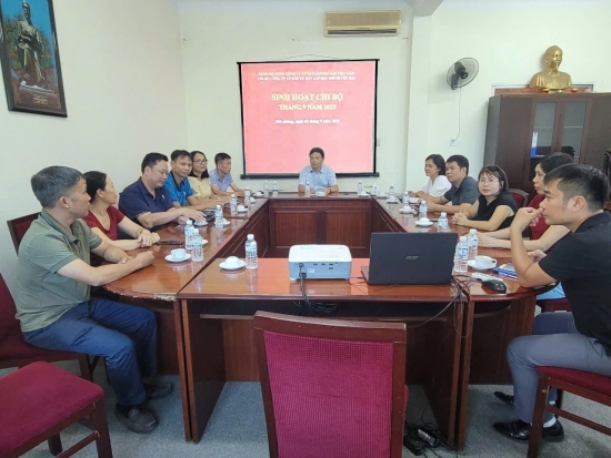 Sinh hoạt chi bộ Công ty CP Đầu Tư Xây lắp Dầu khí Duyên Hải